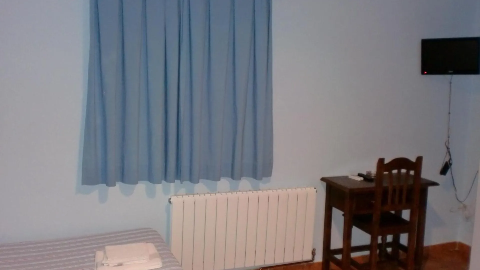 Hostal Las Tres Jotas Alcaracejos 2*,  Spain
